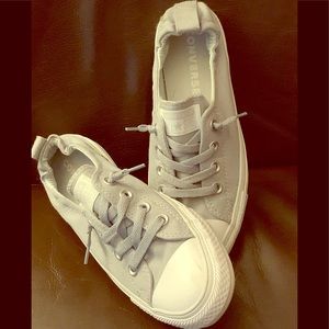 Size 8 Slip on Converse. Barely worn